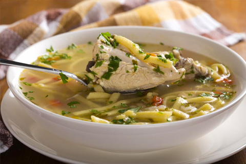 Caldo de Pollo