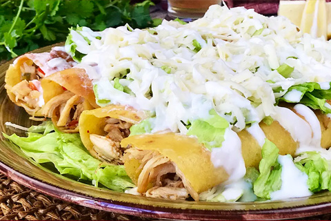 Flautas de Pollo
